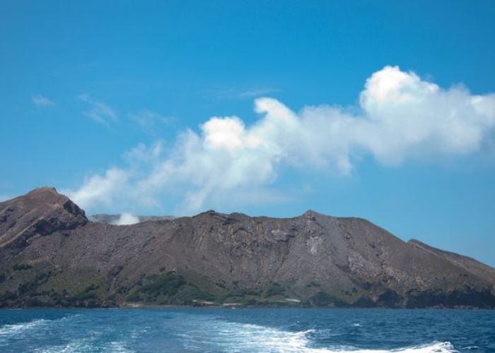 Exploring White Island From Whakatane